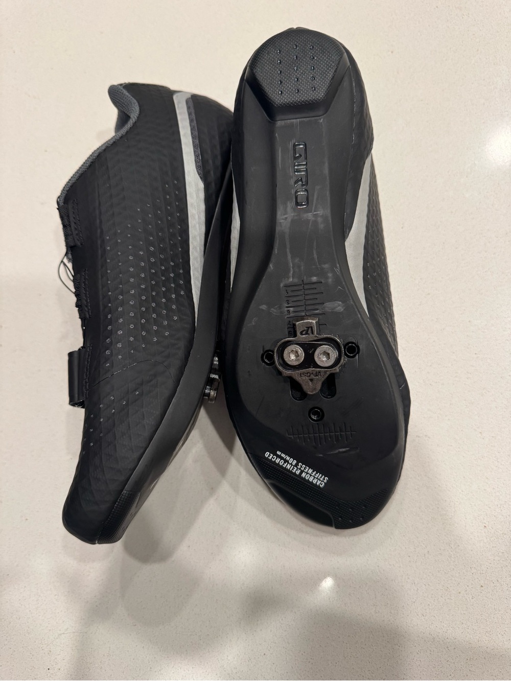Giro Black Cycling Shoes with BOA Dial - Picture 3 of 4